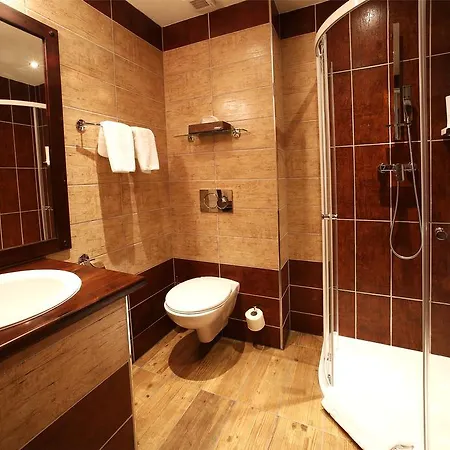 Apartmán Apartments&suites žlutá Hruška