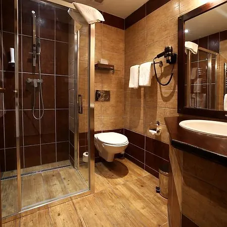 Apartments&suites žlutá Hruška Apartmán *
