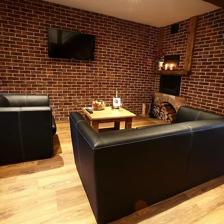 Apartments&suites žlutá Hruška Apartmán Plzeň